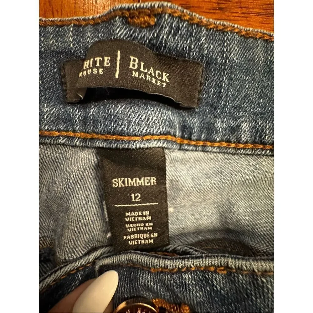White House black market Distressed Skimmer Jeans 12